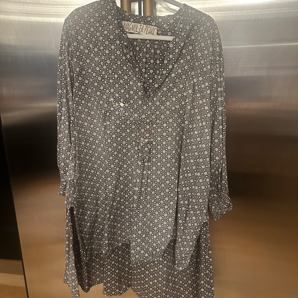 Grey printed magnolia pearl work shirt - Picture 1 of 2